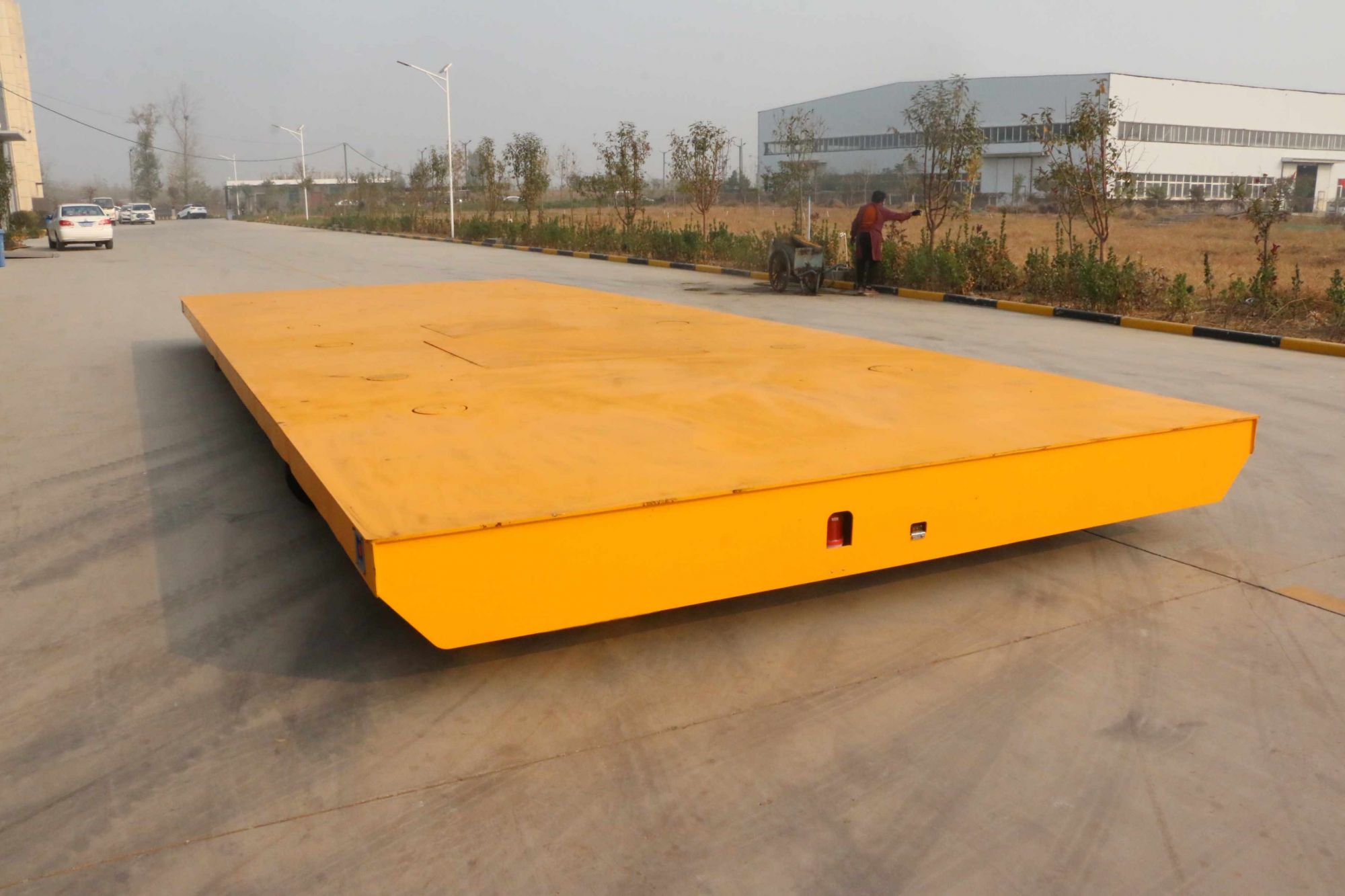 模具35T電動(dòng)搬運(yùn)車(chē)